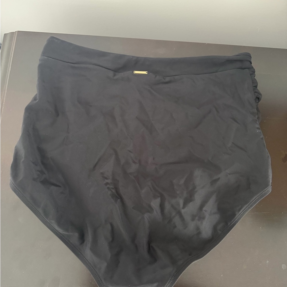 RELLECIGA Black Ruched Bikini Bottom - Picture 4 of 5